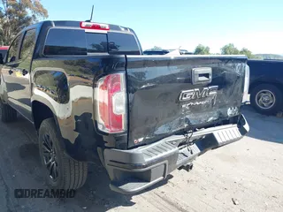 2022 GMC Canyon 2WD Elevation with VIN 1GTG5CEN8N1257673, listed as a IAAI auction lot 41837982 with 33,830 mi miles. Bid and sale history available at carsss.com. Image 20.