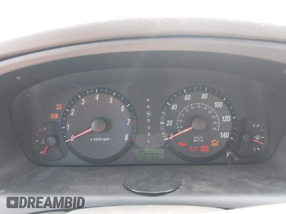 2006 Hyundai Elantra GLS with VIN KMHDN46D06U331744, listed as a IAAI auction lot 42587270 with 250,750 mi miles and . Bid and sale history available at DreamBid. Image 7.