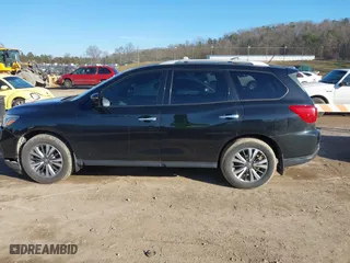 2017 Nissan Pathfinder SV with VIN 5N1DR2MN6HC901405, listed as a IAAI auction lot 41434583 with 182,816 mi miles. Bid and sale history available at carsss.com. Image 14.