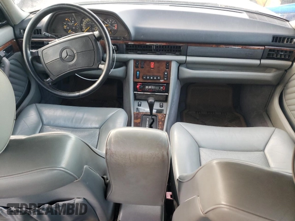 1991 Mercedes-Benz 560 with VIN WDBCA39E8MA567307, listed as a Copart auction lot 77488244 with 202,305 mi miles and Clean Title. Bid and sale history available at DreamBid. Image 8.