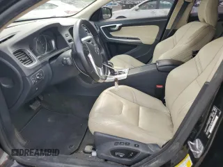 2017 Volvo S60 Dynamic with VIN YV140MTL8H2424132, listed as a Copart auction lot 60133385 with 89,380 mi miles and Clean title. Bid and sale history available at DreamBid. Image 7.