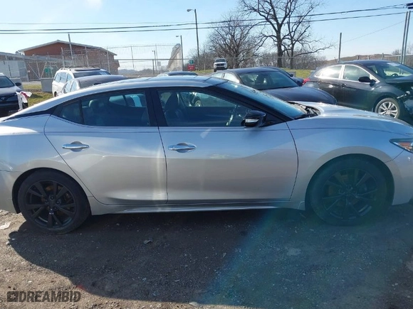 2018 Nissan Maxima SV with VIN 1N4AA6AP3JC404285, listed as a IAAI auction lot 41598049 with 62,830 mi miles. Bid and sale history available at carsss.com. Image 13.
