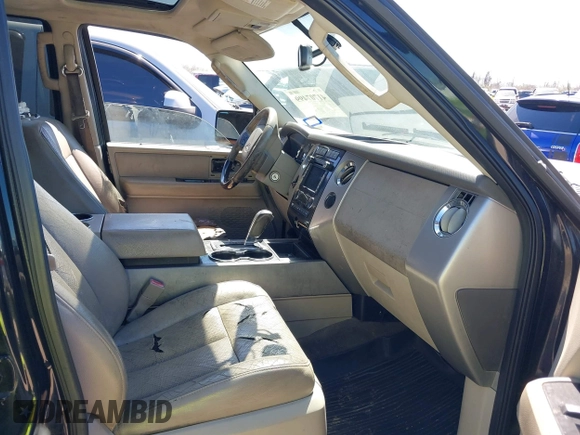 2011 Ford Expedition Limited with VIN 1FMJU1K52BEF12111, listed as a IAAI auction lot 41707499 with 237,517 mi miles. Bid and sale history available at carsss.com. Image 5.