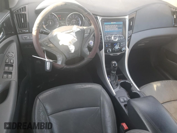 2013 Hyundai Sonata Limited with VIN 5NPEC4AC1DH677807, listed as a Copart auction lot 84562644 with 97,325 mi miles and Salvage Title. Bid and sale history available at DreamBid. Image 8.
