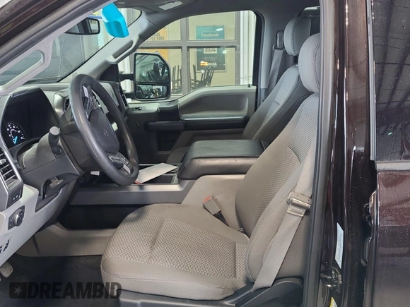 2020 Ford F-150 XL with VIN 1FTEW1E44LKF11547, listed as a IAAI auction lot 42706040 with 81,140 mi miles and . Bid and sale history available at DreamBid. Image 35.