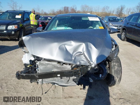 2024 Kia Forte LXS with VIN 3KPF24ADXRE802833, listed as a IAAI auction lot 42059433 with 9,734 mi miles and . Bid and sale history available at DreamBid. Image 11.