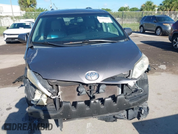 2016 Toyota Sienna XLE with VIN 5TDYK3DC7GS691618, listed as a IAAI auction lot 42496181 with 189,439 mi miles and . Bid and sale history available at DreamBid. Image 13.