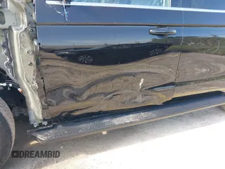 2024 Ford Expedition Max XLT с VIN 1FMJK1H83REA27722, выставлен на аукционе IAAI как лот 42376146 с пробегом 31 277 миль миль и . История ставок и продаж доступна на DreamBid. Изображение 17.