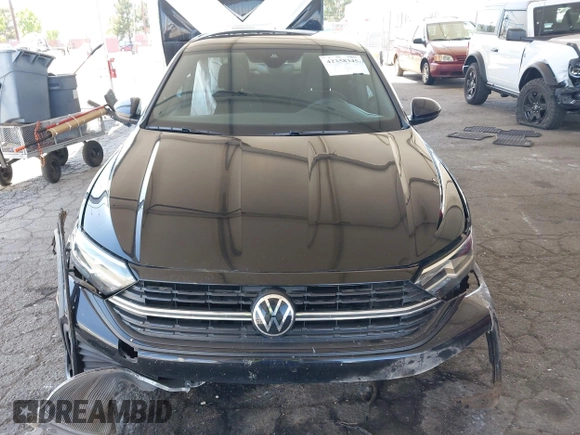 2024 Volkswagen Jetta Sport с VIN 3VWAM7BU2RM008822, выставлен на аукционе IAAI как лот 42258345 с пробегом 41 165 миль миль и . История ставок и продаж доступна на DreamBid. Изображение 13.
