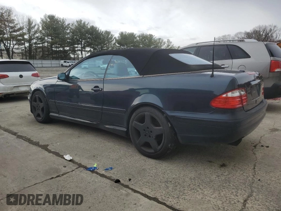 2002 Mercedes-Benz CLK with VIN WDBLK70G42T095661, listed as a Copart auction lot 50557625 with 142,157 mi miles and Clean Title. Bid and sale history available at carsss.com. Image 2.