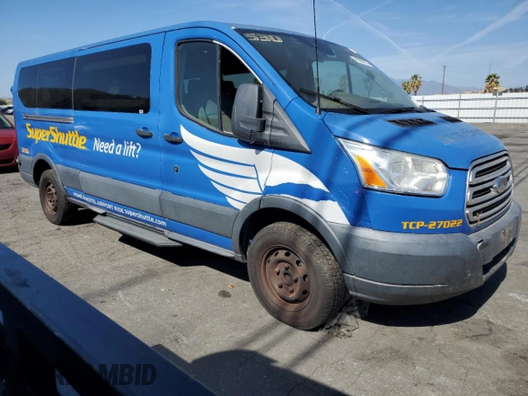 2015 Ford Transit XL with VIN 1FBZX2YM6FKA83862, listed as a Copart auction lot 45398815 with 321,903 mi miles and Clean title. Bid and sale history available at DreamBid. Image 4.