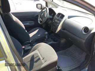 2015 Nissan Note SV with VIN 3N1CE2CP3FL352989, listed as a IAAI auction lot 42178275 with 118,453 mi miles and . Bid and sale history available at DreamBid. Image 5.
