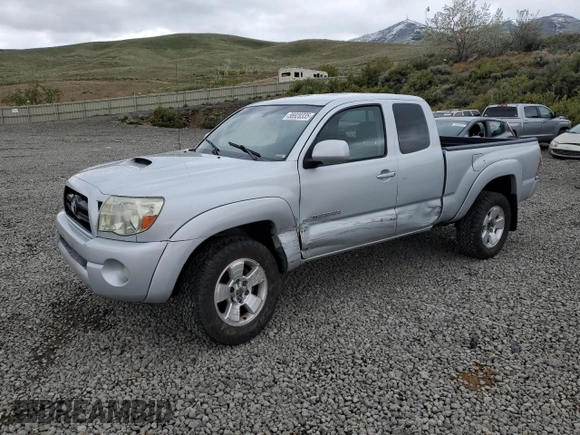 2005 Toyota Tacoma PreRunner with VIN 5TETU62NX5Z030725, listed as a Copart auction lot 56920335 with 262,379 mi miles and Salvage title. Bid and sale history available at DreamBid. Image 1.