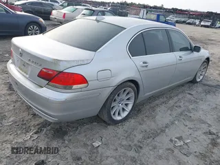 2006 BMW 7 Series 750Li with VIN WBAHN83516DT26530, listed as a IAAI auction lot 41847014 with Not Provided miles and . Bid and sale history available at carsss.com. Image 4.