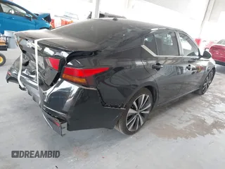 2019 Nissan Altima SR with VIN 1N4BL4CV4KC100348, listed as a IAAI auction lot 42116372 with 178,495 mi miles and . Bid and sale history available at carsss.com. Image 4.