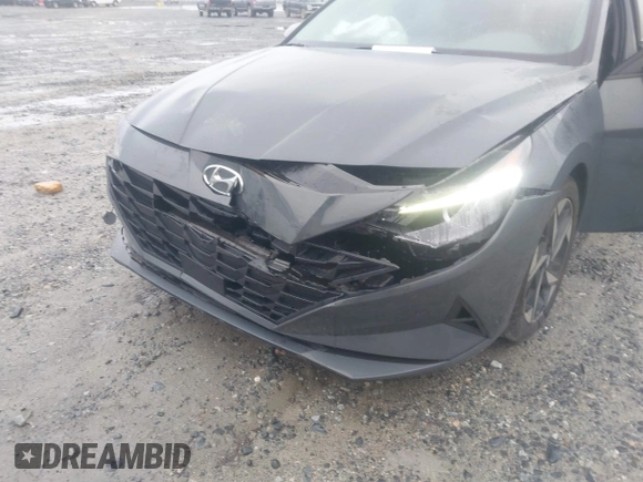 2023 Hyundai Elantra SEL z VIN KMHLS4AG7PU614696, wystawiony jako IAAI lot #41751322 z przebiegiem 37 488 mil mil oraz . Historia ofert i sprzedaży dostępna na DreamBid. Obrazek 6.