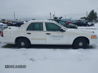 2009 Ford Police Interceptor with VIN 2FAHP71V39X121711, listed as a IAAI auction lot 41481811 with 131,173 mi miles and . Bid and sale history available at DreamBid. Image 13.