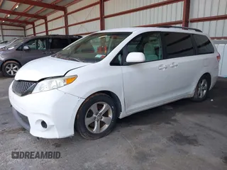2011 Toyota Sienna LE AAS с VIN 5TDKK3DC8BS007447, выставлен на аукционе IAAI как лот 42578515 с пробегом Не указан миль и . История ставок и продаж доступна на DreamBid. Изображение 2.