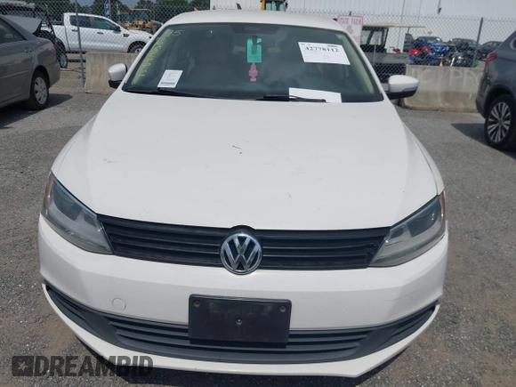2012 Volkswagen Jetta SE с VIN 3VWDP7AJXCM311284, выставлен на аукционе IAAI как лот 42778112 с пробегом Не указан миль и . История ставок и продаж доступна на DreamBid. Изображение 10.