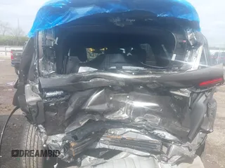 2020 Cadillac XT6 FWD Premium Luxury z VIN 1GYKPCRS0LZ136228, wystawiony jako IAAI lot #41912953 z przebiegiem Nie podano mil oraz . Historia ofert i sprzedaży dostępna na DreamBid. Obrazek 6.