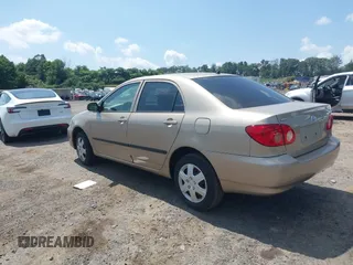 2007 Toyota Corolla CE with VIN 2T1BR32E27C834554, listed as a IAAI auction lot 42801347 with 282,589 mi miles and . Bid and sale history available at DreamBid. Image 3.