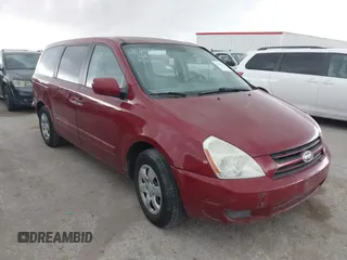 2006 Kia Sedona LX with VIN KNDMB233266022696, listed as a IAAI auction lot 41941355 with 1 mi miles. Bid and sale history available at carsss.com. Image 6.