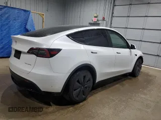 2024 Tesla Model Y Long Range с VIN 7SAYGDEE8RA266519, выставлен на аукционе Copart как лот 60899095 с пробегом Не указан миль и Списание • Salvage title. История ставок и продаж доступна на DreamBid. Изображение 3.