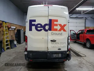 2017 Ford Transit with VIN 1FTYR2XMXHKA69906, listed as a Copart auction lot 85126754 with 261,708 mi miles and Salvage title. Bid and sale history available at DreamBid. Image 6.