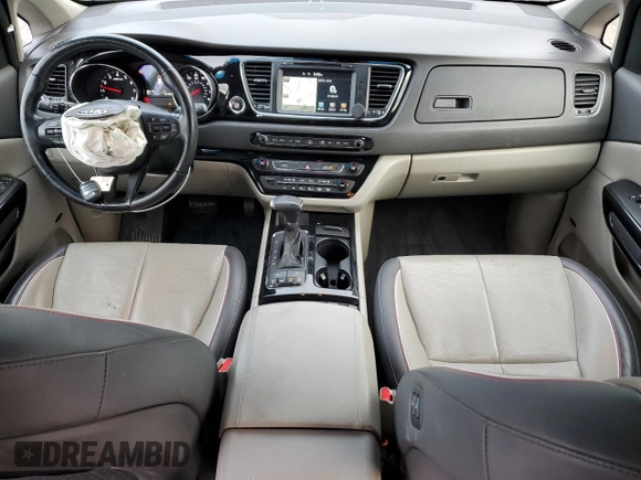 2018 Kia Sedona EX with VIN KNDMC5C13J6390021, listed as a Copart auction lot 43594355 with 101,305 mi miles and Salvage Title. Bid and sale history available at carsss.com. Image 8.