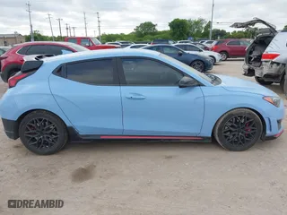 2020 Hyundai Veloster N with VIN KMHT36AH6LU004705, listed as a IAAI auction lot 42014151 with 155,813 mi miles. Bid and sale history available at carsss.com. Image 13.