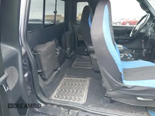 2002 Ford Ranger XL Fleet with VIN 1FTZR45E62PB14460, listed as a IAAI auction lot 41819190 with 191,462 mi miles. Bid and sale history available at carsss.com. Image 8.