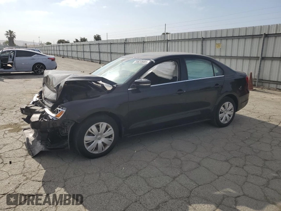 2013 Volkswagen Jetta SE with VIN 3VWDP7AJ4DM447606, listed as a Copart auction lot 59633685 with 66,214 mi miles and Salvage title. Bid and sale history available at DreamBid. Image 1.
