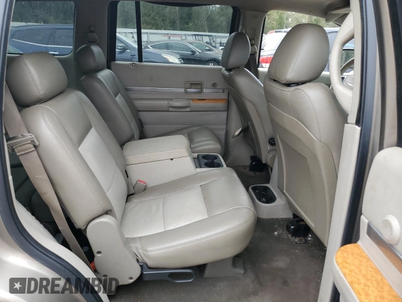 2007 Chrysler Aspen Limited z VIN 1A8HX58N47F521184, wystawiony jako Copart lot #88320515 z przebiegiem 180 159 mil mil oraz Szkody całkowita. Historia ofert i sprzedaży dostępna na DreamBid. Obrazek 11.