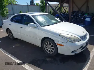 2002 Lexus ES 300 with VIN JTHBF30G220022332, listed as a IAAI auction lot 42397702 with 213,850 mi miles and . Bid and sale history available at DreamBid. Image 1.