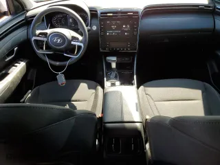 2024 Hyundai Tucson SEL with VIN 5NMJBCDE0RH344298, listed as a Copart auction lot 49929715 with 25,076 mi miles and Non Repairable. Bid and sale history available at carsss.com. Image 8.