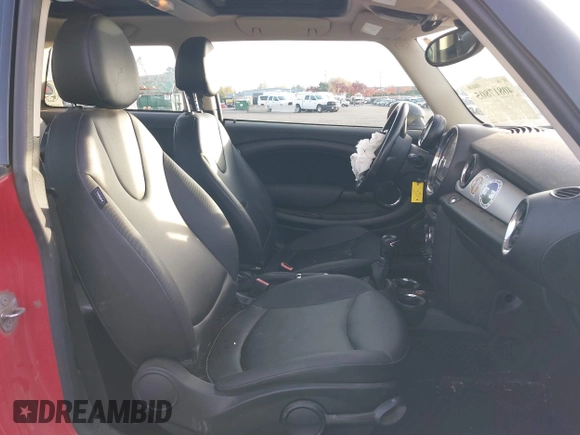 2012 MINI Hardtop with VIN WMWSU3C55CT257760, listed as a IAAI auction lot 40817805 with 63,973 mi miles and . Bid and sale history available at DreamBid. Image 5.