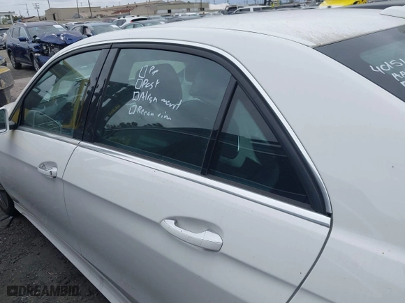 2016 Mercedes-Benz E-Class E 350 Sport with VIN WDDHF5KB3GB224252, listed as a IAAI auction lot 41572165 with 82,775 mi miles. Bid and sale history available at carsss.com. Image 14.