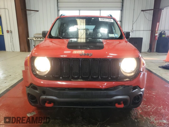 2016 Jeep Renegade Trailhawk with VIN ZACCJBCT8GPC75793, listed as a Copart auction lot 83837724 with 133,658 mi miles and Salvage Title. Bid and sale history available at carsss.com. Image 5.