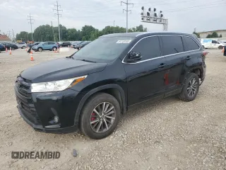 2018 Toyota Highlander SE with VIN 5TDJZRFH9JS556088, listed as a Copart auction lot 64148555 with 50,645 mi miles and Clean title. Bid and sale history available at DreamBid. Image 1.