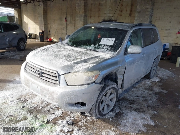 2009 Toyota Highlander with VIN JTEES41AX92141184, listed as a IAAI auction lot 41397140 with 263,056 mi miles. Bid and sale history available at carsss.com. Image 17.