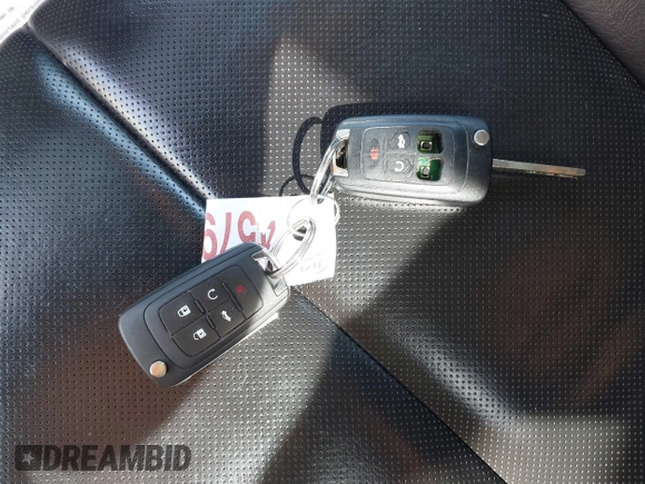 2011 GMC Terrain SLT-2 z VIN 2CTALWEC1B6461112, wystawiony jako IAAI lot #42091529 z przebiegiem 142 224 mil mil oraz . Historia ofert i sprzedaży dostępna na DreamBid. Obrazek 11.