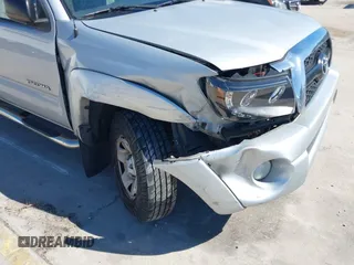 2011 Toyota Tacoma PreRunner with VIN 3TMJU4GN4BM112236, listed as a IAAI auction lot 41595008 with 197,397 mi miles and . Bid and sale history available at DreamBid. Image 6.