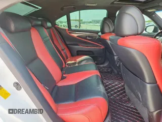 2015 Lexus LS 460 z VIN JTHCL5EF5F5023802, wystawiony jako Copart lot #61601925 z przebiegiem 110 064 mil mil oraz Szkoda całkowita • Salvage title. Historia ofert i sprzedaży dostępna na DreamBid. Obrazek 10.