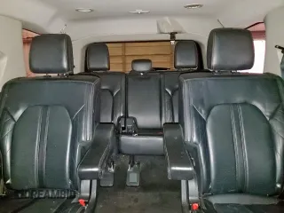 2018 Ford Expedition Platinum with VIN 1FMJU1MT3JEA17670, listed as a Copart auction lot 58159755 with 191,773 mi miles and Clean title. Bid and sale history available at DreamBid. Image 10.