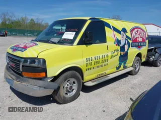 2017 GMC Savana Cargo z VIN 1GTW7AFF8H1906054, wystawiony jako IAAI lot #42131056 z przebiegiem 150 000 mil mil oraz . Historia ofert i sprzedaży dostępna na DreamBid. Obrazek 2.