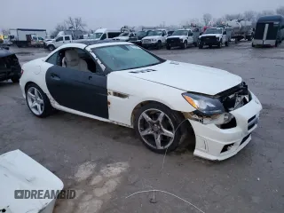 2012 Mercedes-Benz SLK 350 z VIN WDDPK5HA7CF026962, wystawiony jako Copart lot #42759625 z przebiegiem 51 512 mil mil oraz Szkoda całkowita • Salvage title. Historia ofert i sprzedaży dostępna na DreamBid. Obrazek 4.