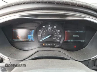 2019 Ford Fusion SE with VIN 3FA6P0HD4KR177589, listed as a Copart auction lot 86351984 with 126,075 mi miles and Salvage Title. Bid and sale history available at carsss.com. Image 9.