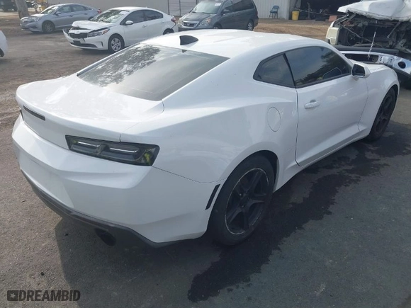 2018 Chevrolet Camaro 1LT with VIN 1G1FB1RX6J0189676, listed as a IAAI auction lot 41473754 with NaN miles. Bid and sale history available at carsss.com. Image 4.