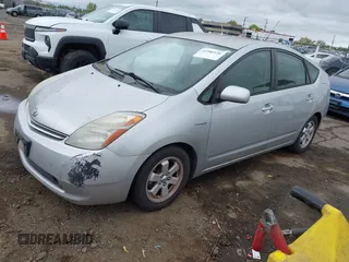 2006 Toyota Prius with VIN JTDKB20U367073266, listed as a IAAI auction lot 41986156 with Not Provided miles. Bid and sale history available at carsss.com. Image 2.