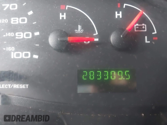 2007 Ford Econoline Cargo Commercial with VIN 1FTNE24W87DB00058, listed as a IAAI auction lot 42342560 with 283,309 mi miles and . Bid and sale history available at DreamBid. Image 15.